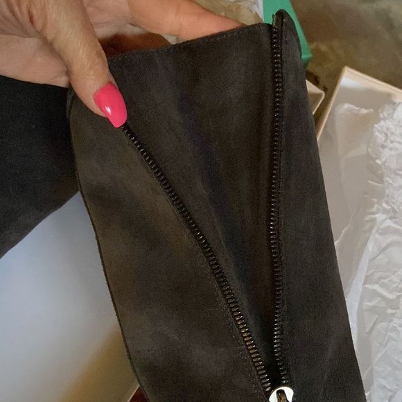 Jimmy Choo Doreen sz 40.5 suede smoke - Picture 9 of 12